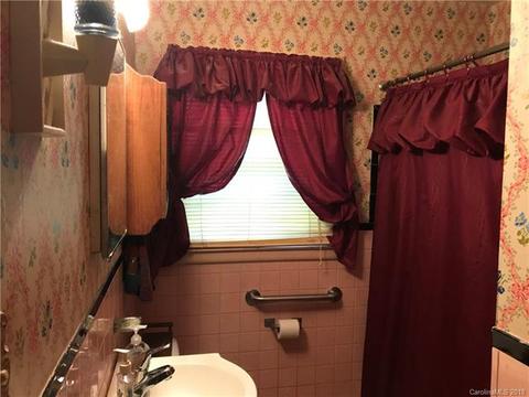 2203 Ashcraft Ave, Monroe, NC 28110 photo 8
