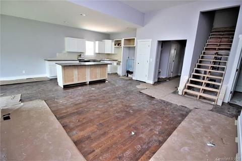 1348 Ole Cambridge Cir, Clover, SC 29710 photo 8