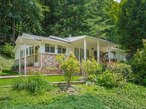 1190 Old Murray Rd, Mars Hill, NC 28754 photo 2