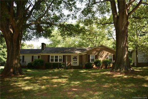 256 Windsor Dr, Salisbury, NC 28144 photo 1