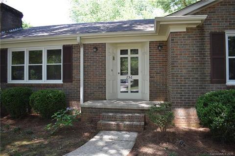 256 Windsor Dr, Salisbury, NC 28144 photo 2