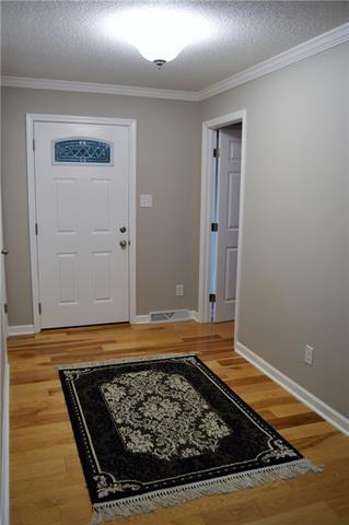 411 13th Ave, Conover, NC 28613 photo 3