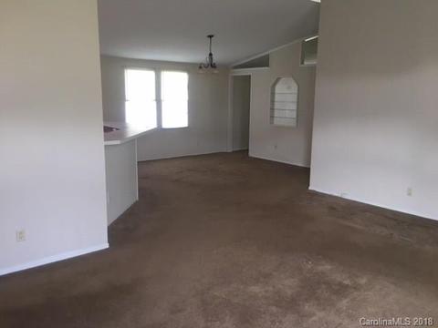 718 Spring Pointe Dr, Stony Point, NC 28678 photo 5