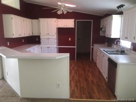 718 Spring Pointe Dr, Stony Point, NC 28678 photo 3