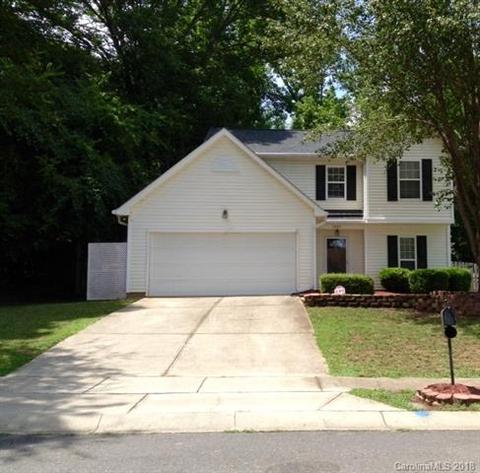 7005 Blithe Low Pl, Charlotte, NC 28227 photo 2