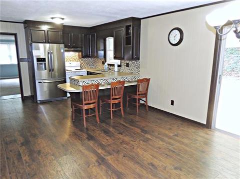 98 Valley Rd, Hickory, NC 28601 photo 4