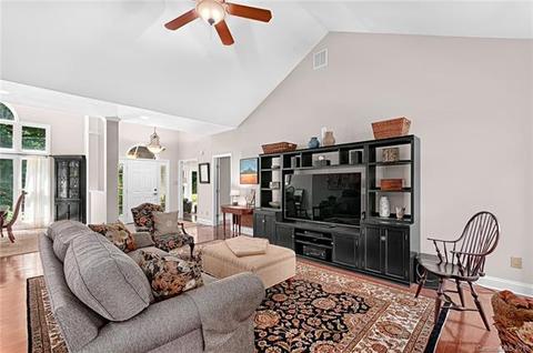 26 Windsong Dr, Fairview, NC 28730 photo 8