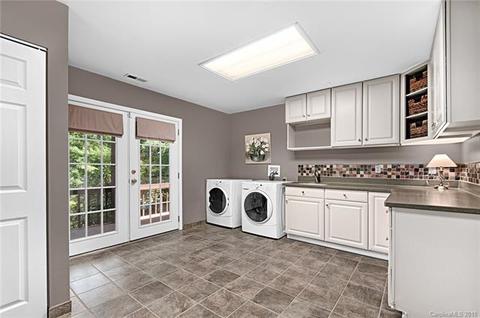 26 Windsong Dr, Fairview, NC 28730 photo 20