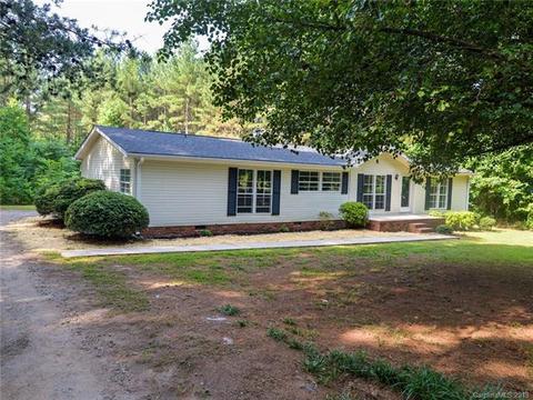 151 Flora Ln, Harmony, NC 28634 photo 24