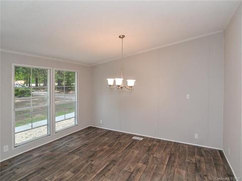151 Flora Ln, Harmony, NC 28634 photo 12