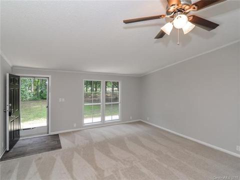 151 Flora Ln, Harmony, NC 28634 photo 19