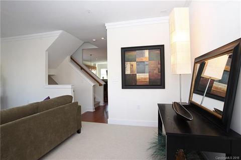 245 Harbour Place Dr, Davidson, NC 28036 photo 2