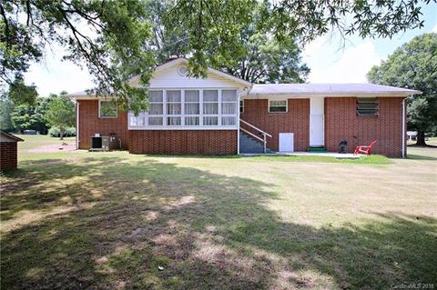 807 E 22nd St, Kannapolis, NC 28083 photo 3