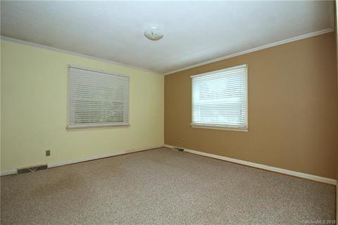 807 E 22nd St, Kannapolis, NC 28083 photo 14