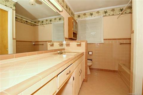 807 E 22nd St, Kannapolis, NC 28083 photo 13