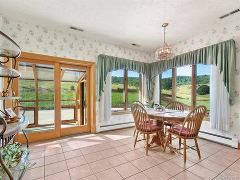 63 Pondview Dr, Clyde, NC 28721 photo 11