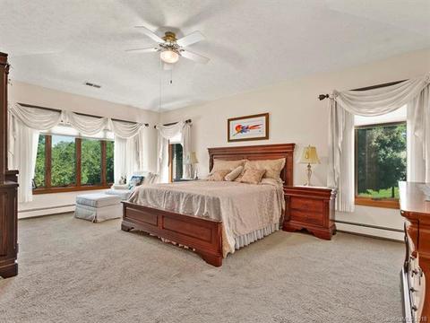 63 Pondview Dr, Clyde, NC 28721 photo 15