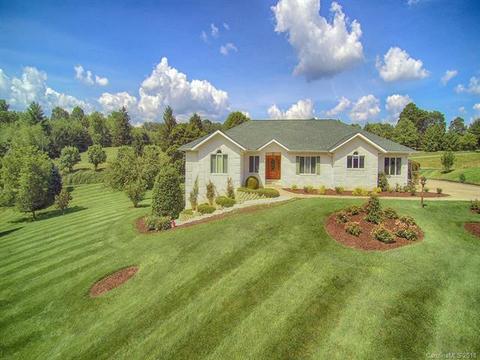 63 Pondview Dr, Clyde, NC 28721 photo 2