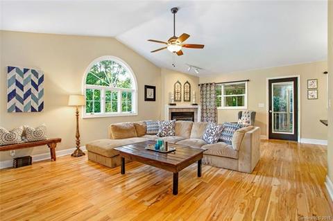 110 Spring Dr, Mars Hill, NC 28754 photo 5