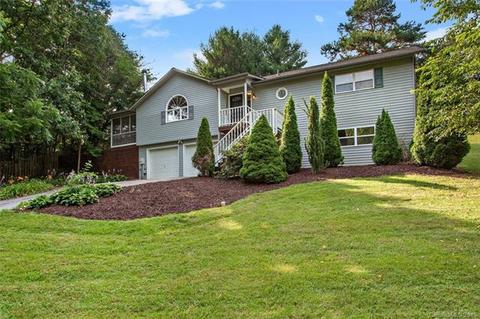 110 Spring Dr, Mars Hill, NC 28754 photo 1
