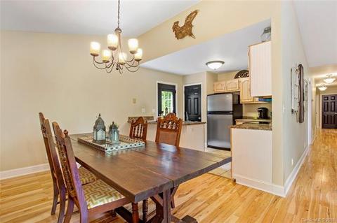 110 Spring Dr, Mars Hill, NC 28754 photo 7