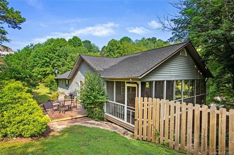 110 Spring Dr, Mars Hill, NC 28754 photo 2