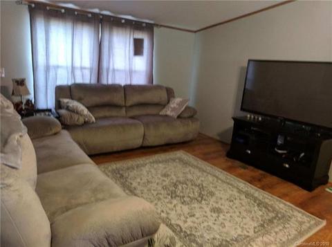 117 Canfield Dr, Olin, NC 28660 photo 2