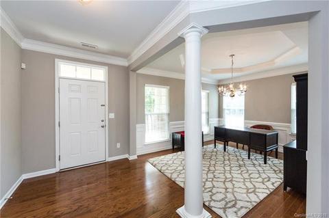 8303 Viewpoint Ln, Cornelius, NC 28031 photo 4