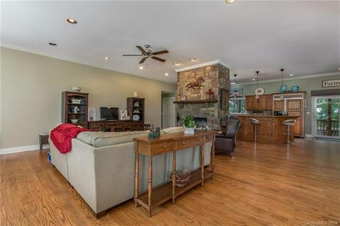 506 Jones Rd, Mill Spring, NC 28756 photo 8