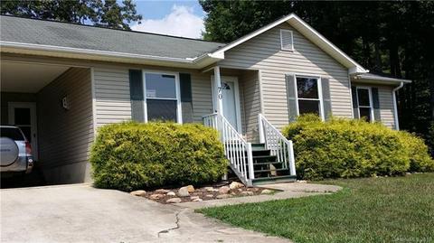 70 Ridgeway Dr, Flat Rock, NC 28731 photo 1