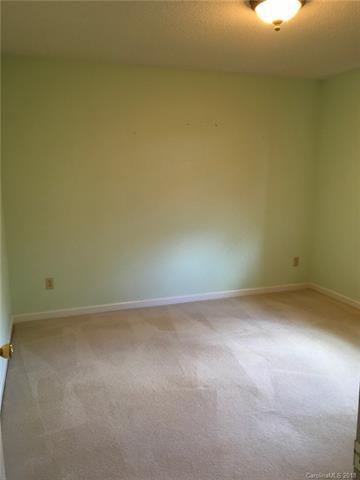 70 Ridgeway Dr, Flat Rock, NC 28731 photo 14