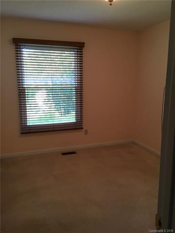 70 Ridgeway Dr, Flat Rock, NC 28731 photo 20