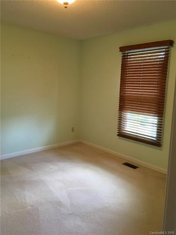 70 Ridgeway Dr, Flat Rock, NC 28731 photo 15