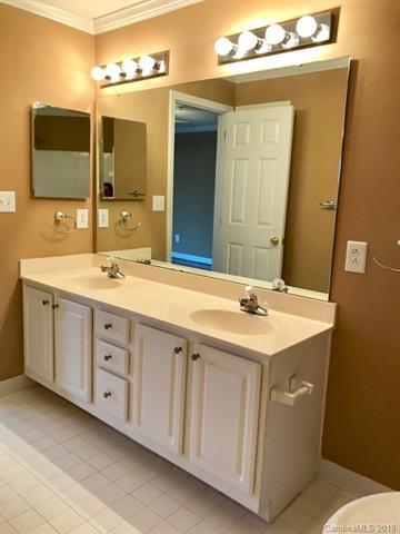1335 Torrence Cir #26, Davidson, NC 28036 photo 24