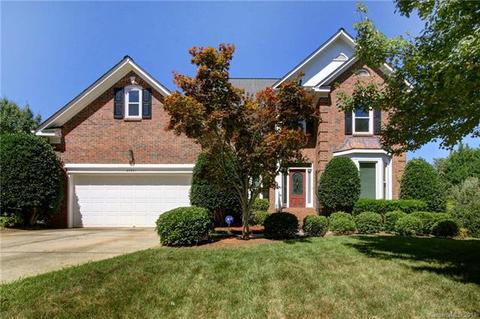 20901 Decora Dr, Cornelius, NC 28031 photo 1