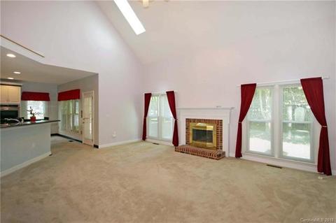 20901 Decora Dr, Cornelius, NC 28031 photo 13