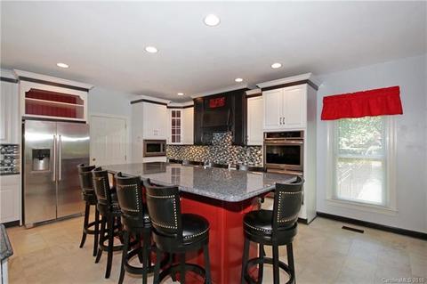 20901 Decora Dr, Cornelius, NC 28031 photo 6