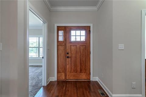 3785 9th Street Ne Dr NE, Hickory, NC 28601 photo 4