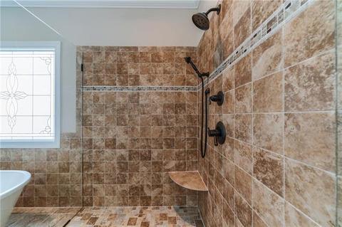 3785 9th Street Ne Dr NE, Hickory, NC 28601 photo 16