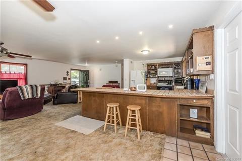 1910 Bobby Ray Rd, Clover, SC 29710 photo 12