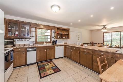 1910 Bobby Ray Rd, Clover, SC 29710 photo 16