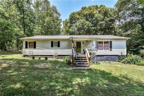 1910 Bobby Ray Rd, Clover, SC 29710 photo 1
