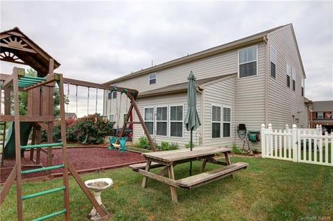 10951 Kingsview Dr, Davidson, NC 28036 photo 2