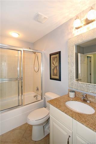 10951 Kingsview Dr, Davidson, NC 28036 photo 3