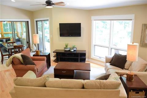 210 Pheasant Run, Flat Rock, NC 28731 photo 13