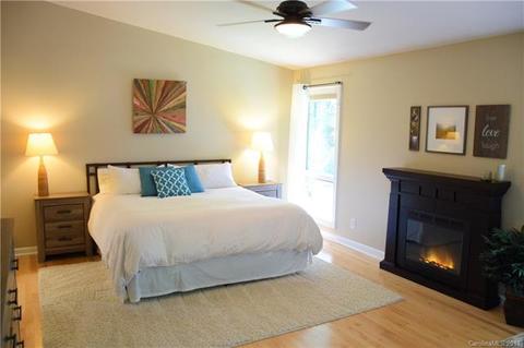 210 Pheasant Run, Flat Rock, NC 28731 photo 17