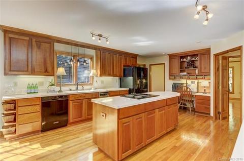 18210 Barnhardt Rd, Davidson, NC 28036 photo 5