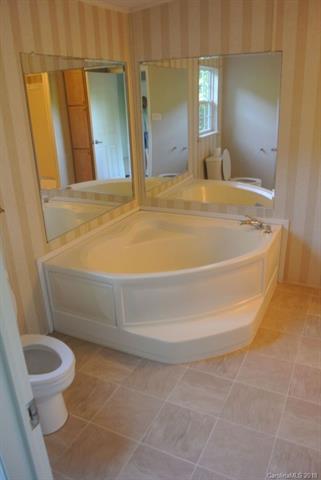 35 Back Branch Rd, Marshall, NC 28753 photo 6
