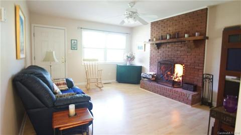 40 Williams Rd, Fletcher, NC 28732 photo 4