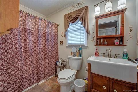 2412 Pine Forest Dr, Gastonia, NC 28056 photo 17
